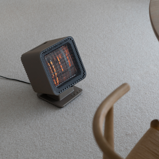 【±0 プラスマイナスゼロ】リフレクトヒーター 0(プラスマイナスゼロ) リフレクトヒーター2 1台 | テレビ通販サイトの